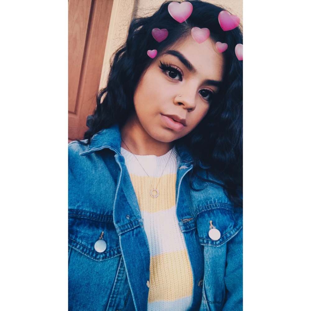 Meet your Posher, Gabriela